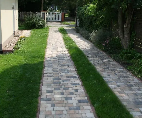 Business Lounge شقة *