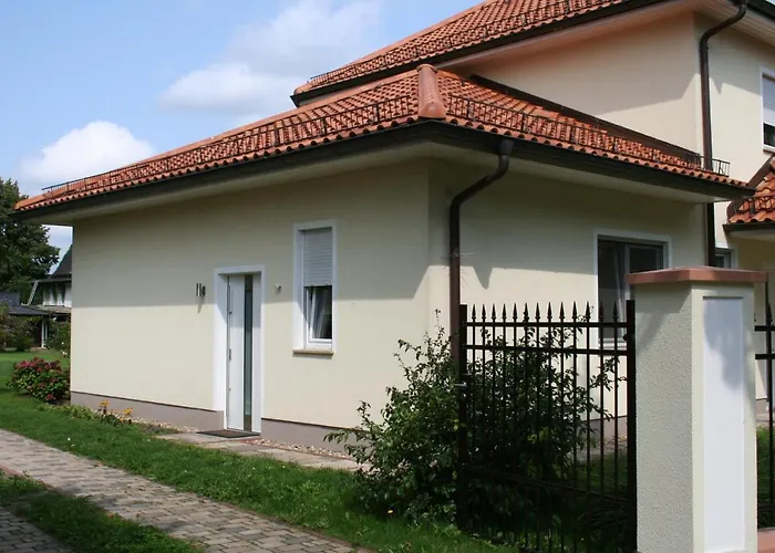 Business Lounge * بوتسدام